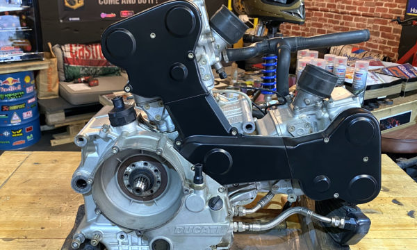 STAGE MOTEUR BICYLINDRE EN L - MODULE 1 - DÉMONTAGE COMPLET - 1 jour